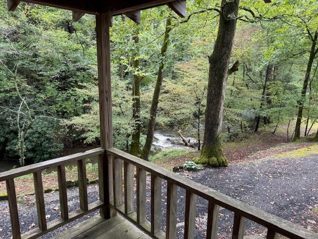 312 Kellum Valley Road