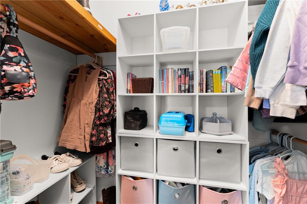 2856 Woodbriar Drive