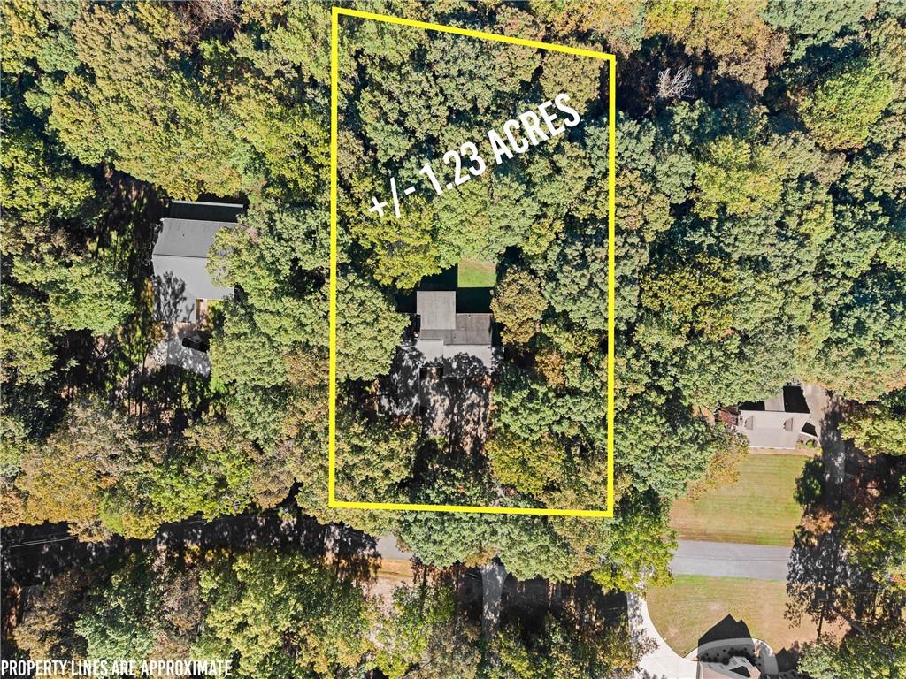 2856 Woodbriar Drive