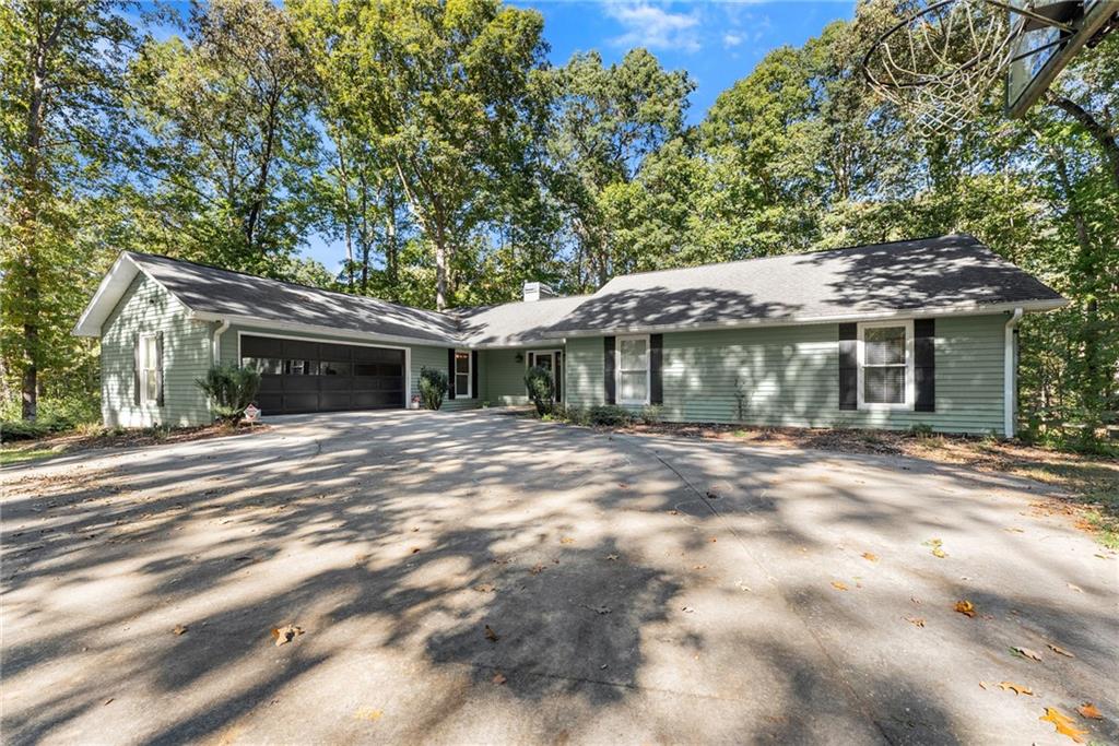 2856 Woodbriar Drive