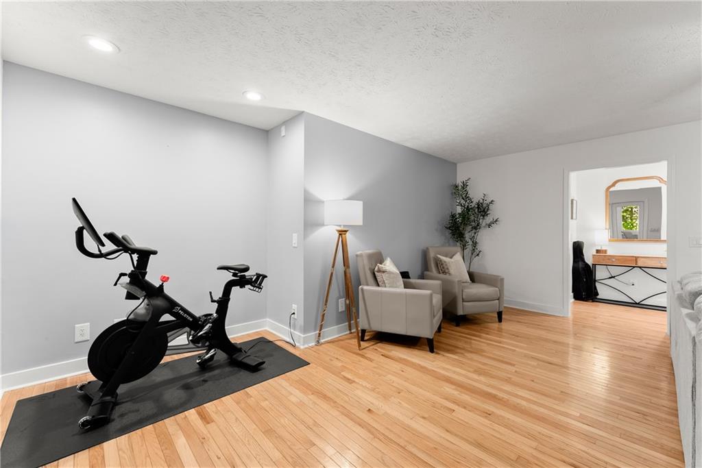 2856 Woodbriar Drive