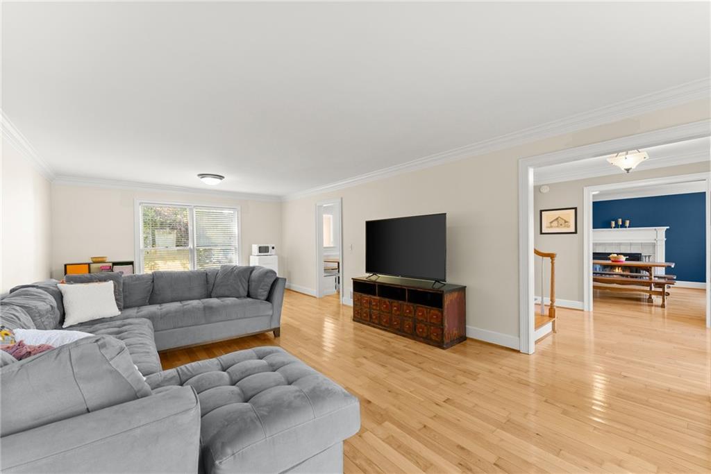 2831 Village Court