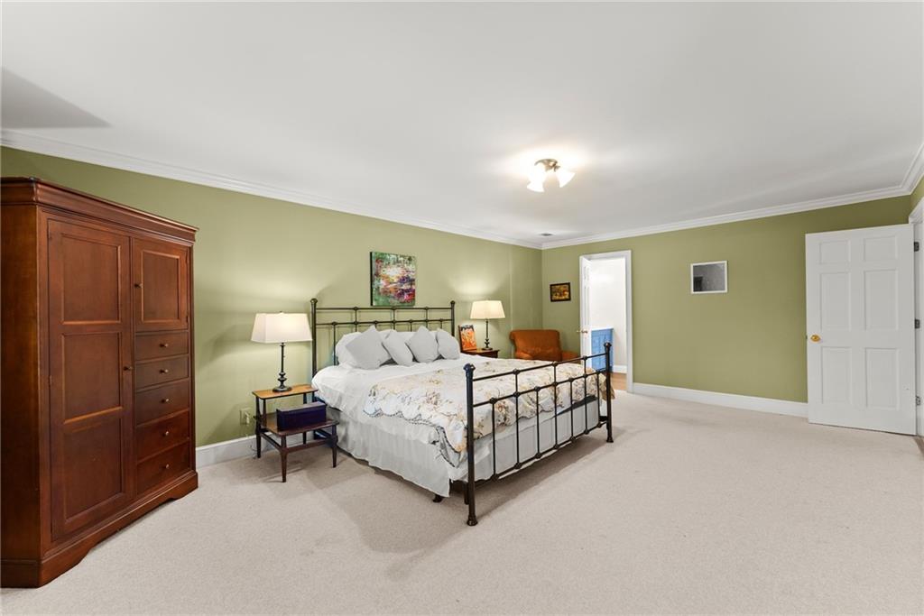 2831 Village Court