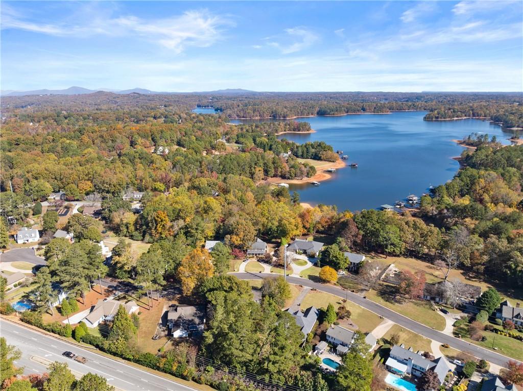 2831 Village Court