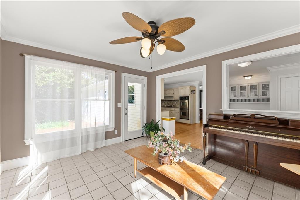 2831 Village Court