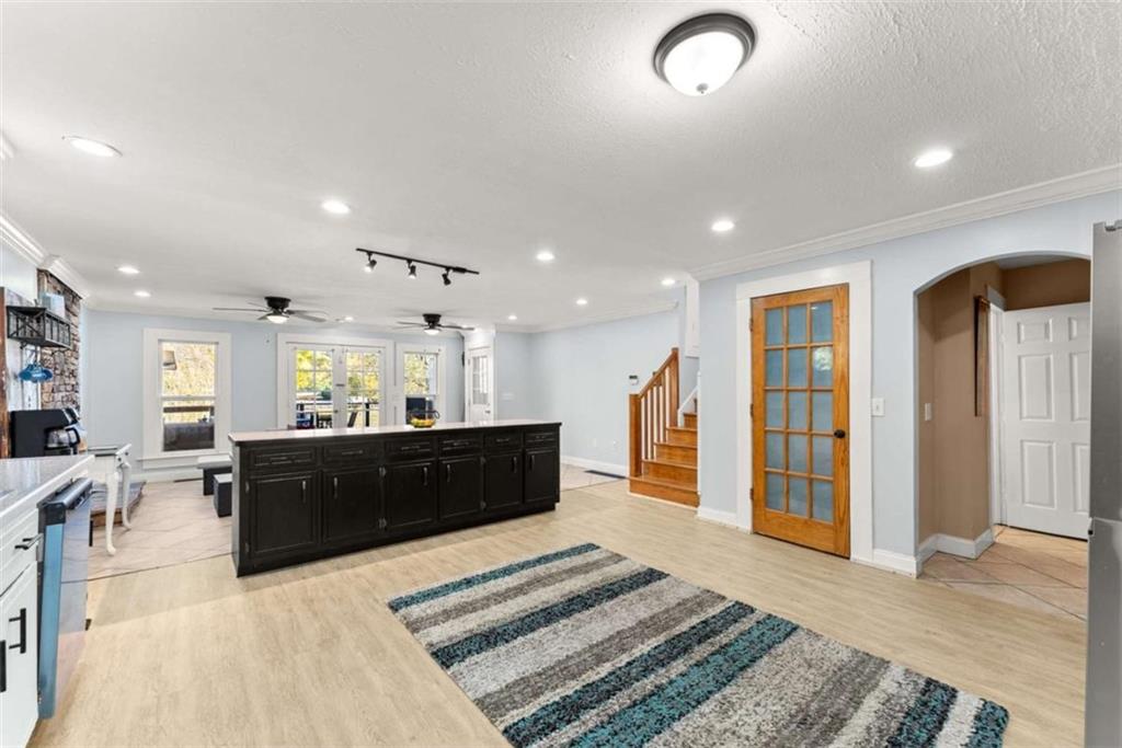 6622 Old Cleveland Road