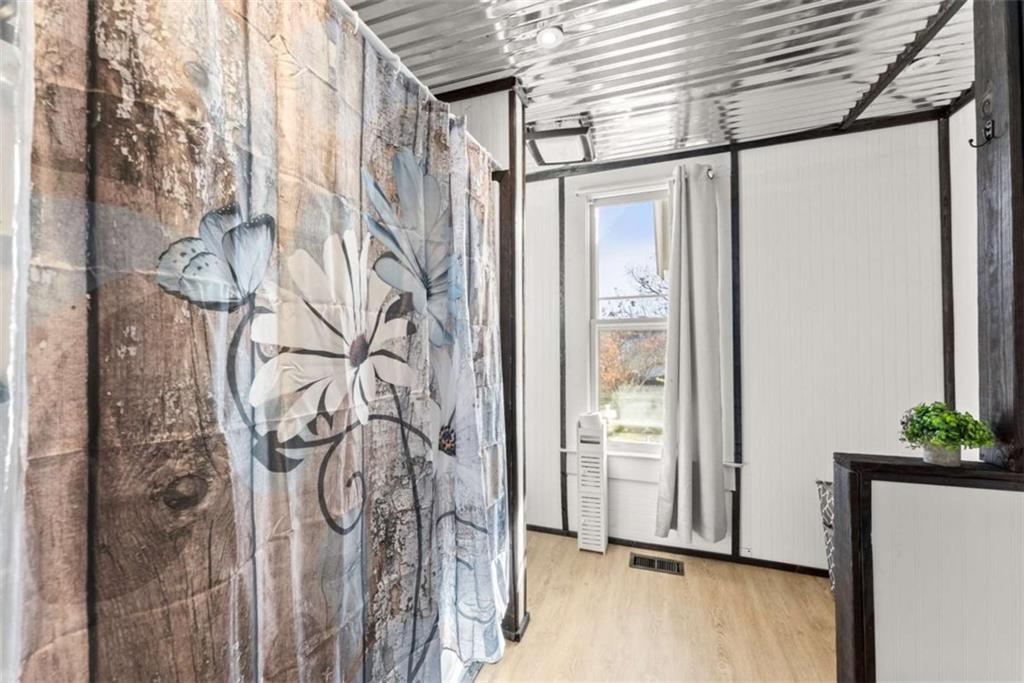 6622 Old Cleveland Road