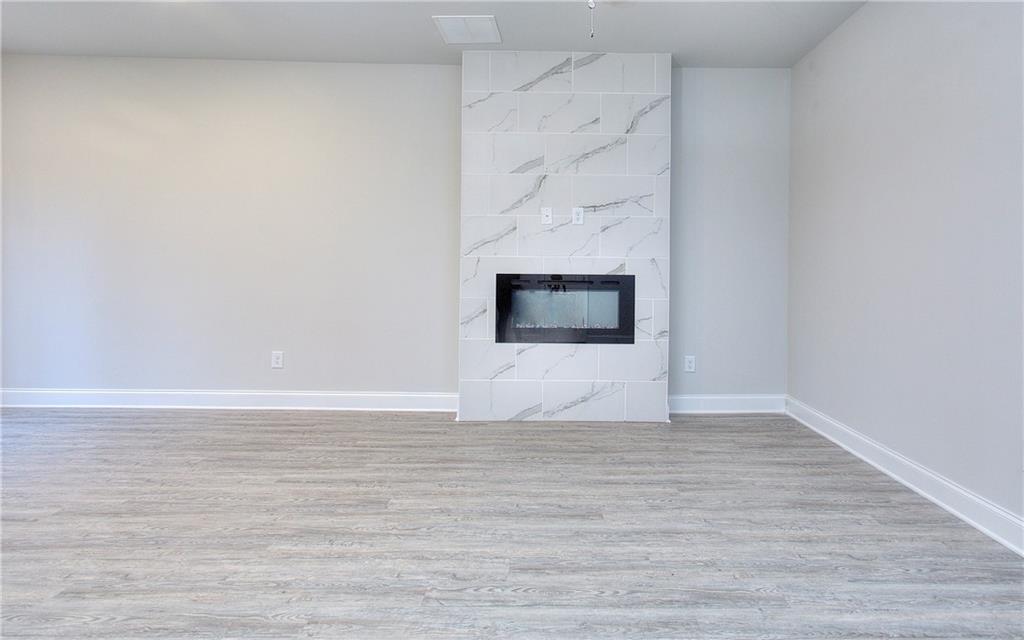 106 Greenview Court