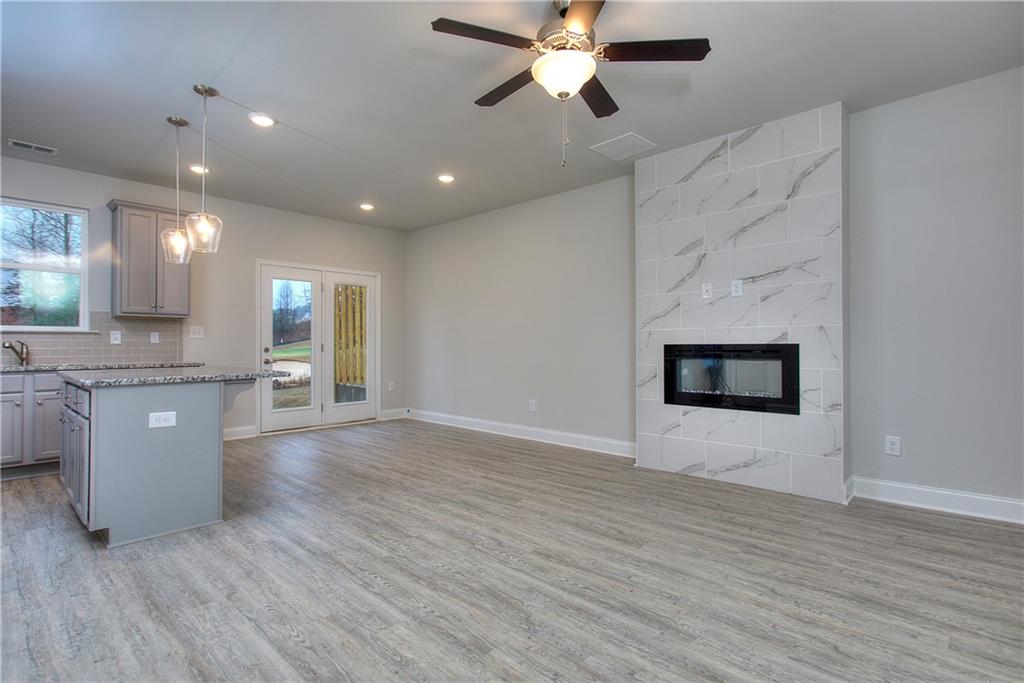 106 Greenview Court