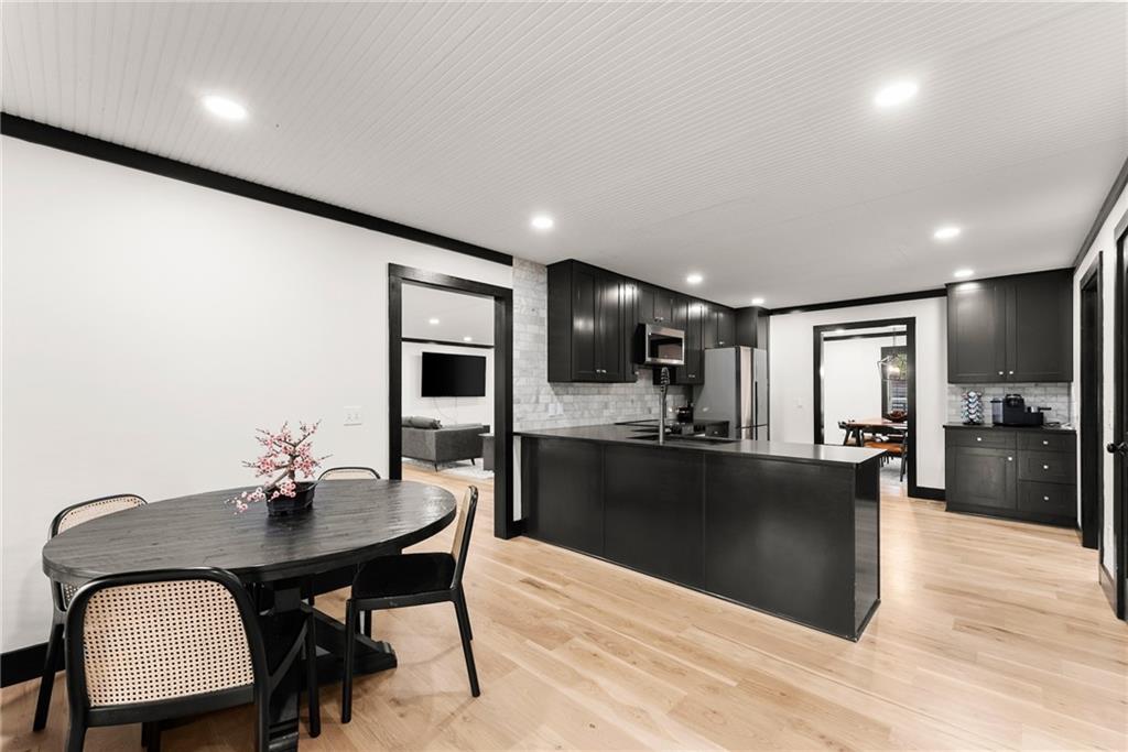 6147 Dahlonega Highway