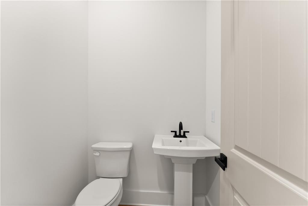 3255 Tanners Mill Road