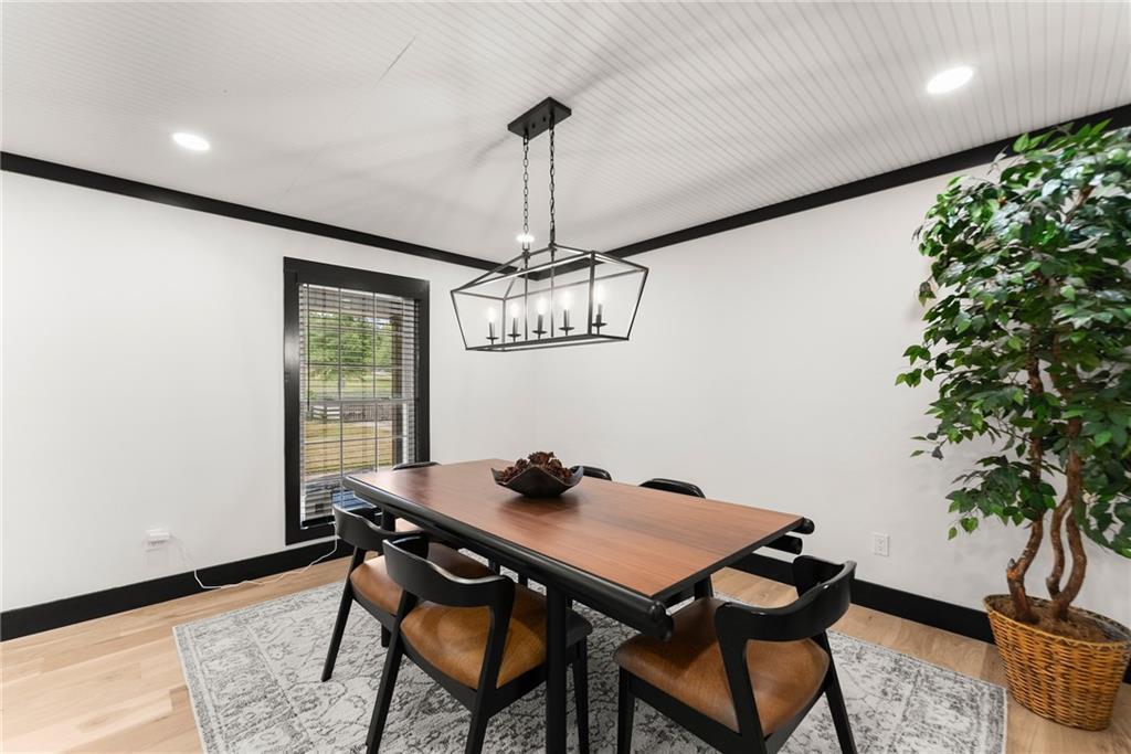 6147 Dahlonega Highway