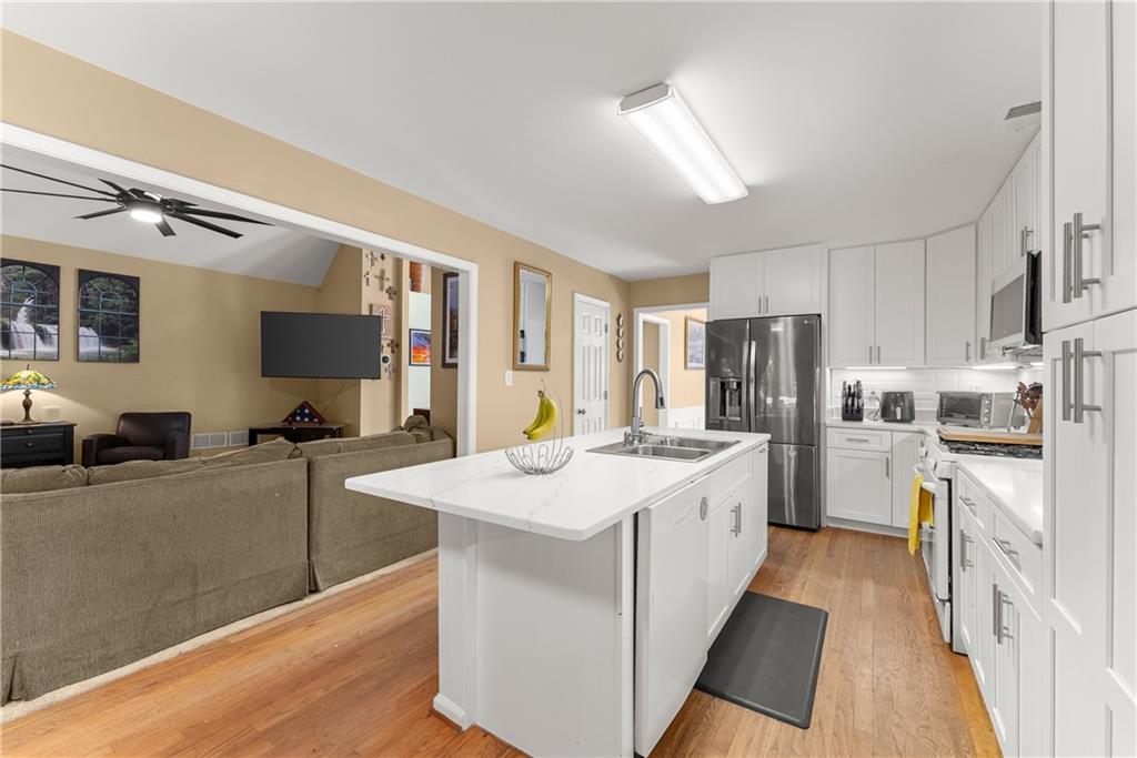 9380 Eagles Landing Drive