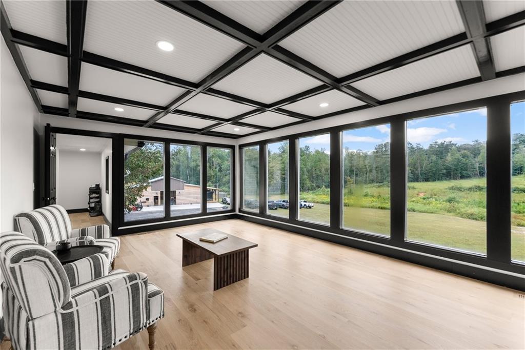 6147 Dahlonega Highway