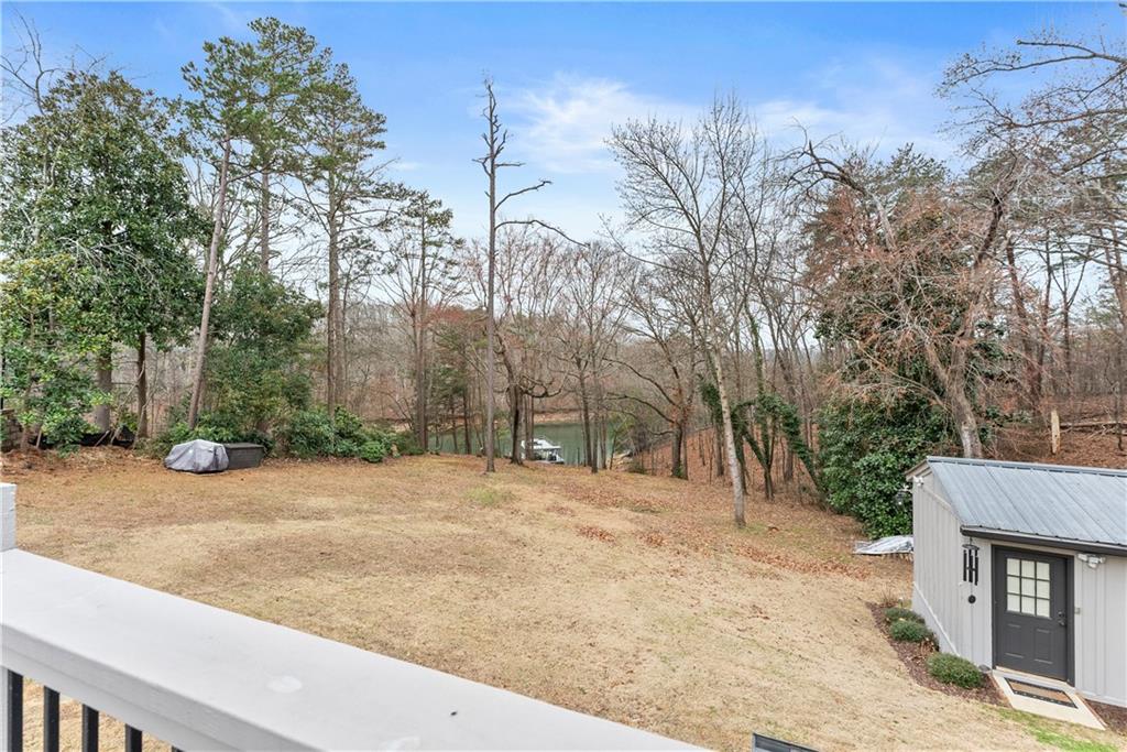 6052 Seminole Drive