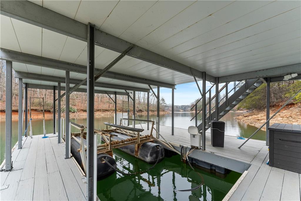 6052 Seminole Drive