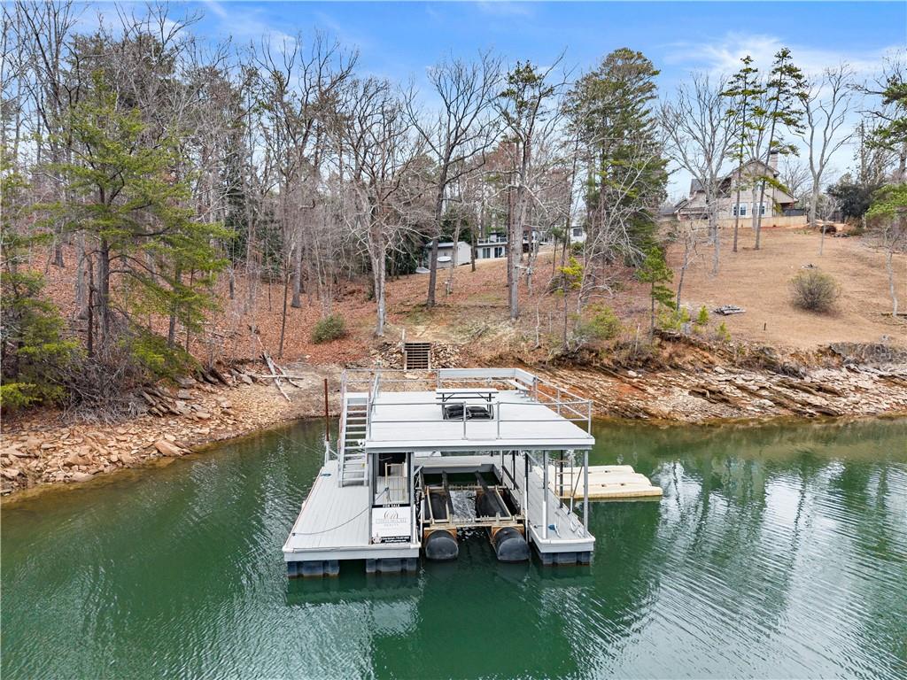 6052 Seminole Drive