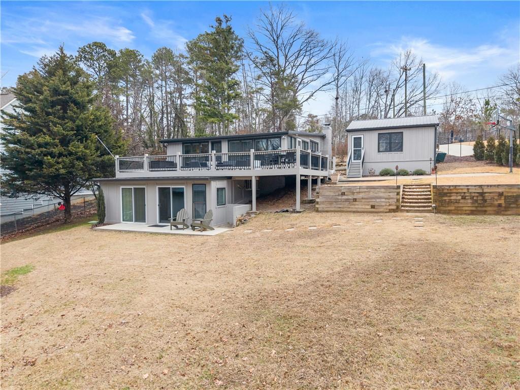 6052 Seminole Drive