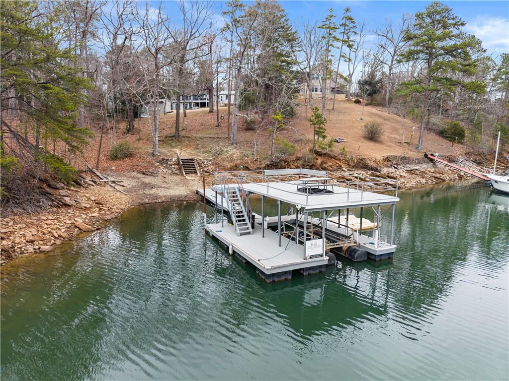 6052 Seminole Drive