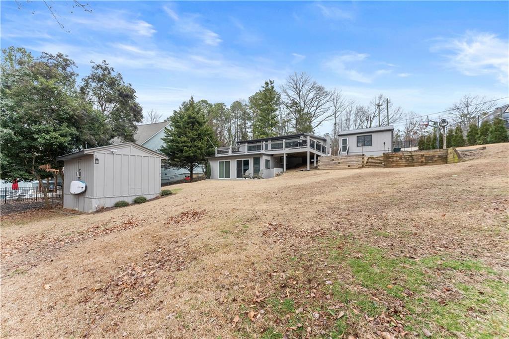 6052 Seminole Drive