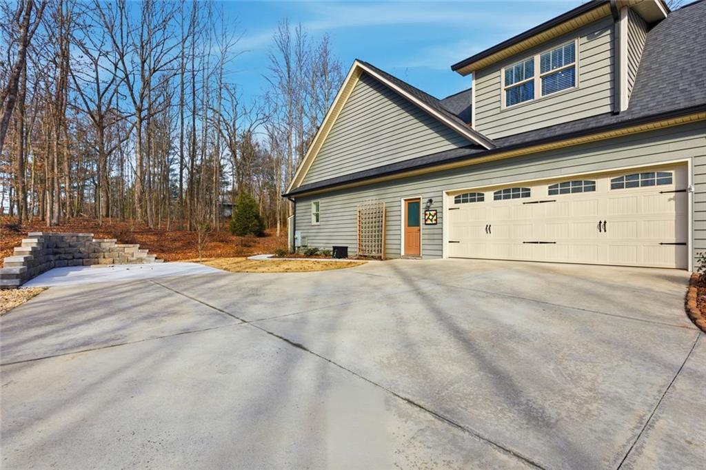 7671 Fern Lane