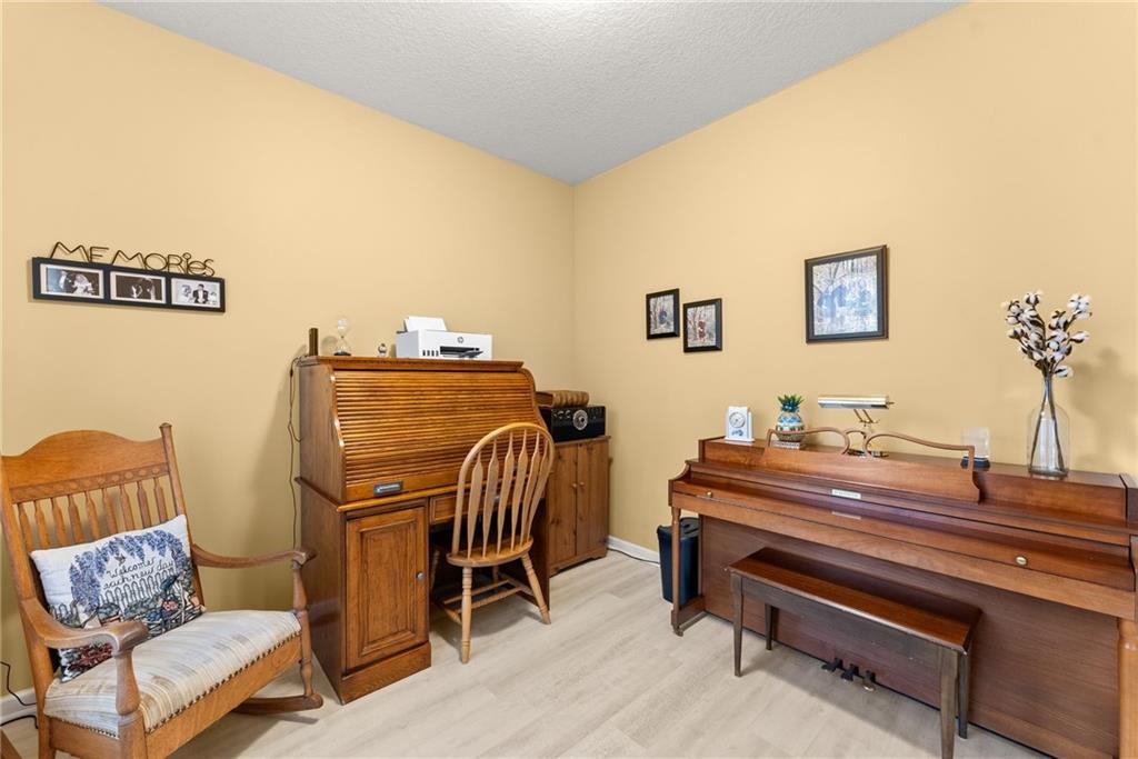 3451 Leisure Lane