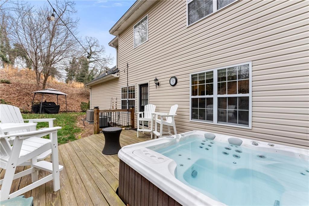 3451 Leisure Lane