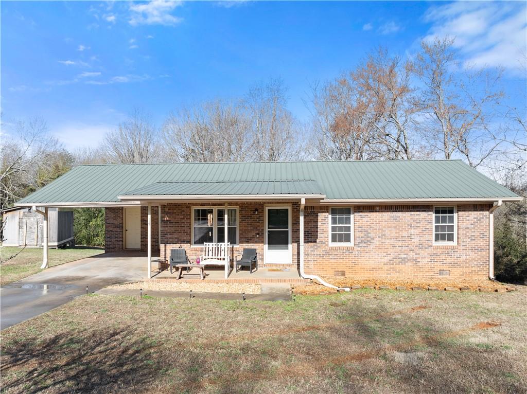 431 Clover Leaf Road