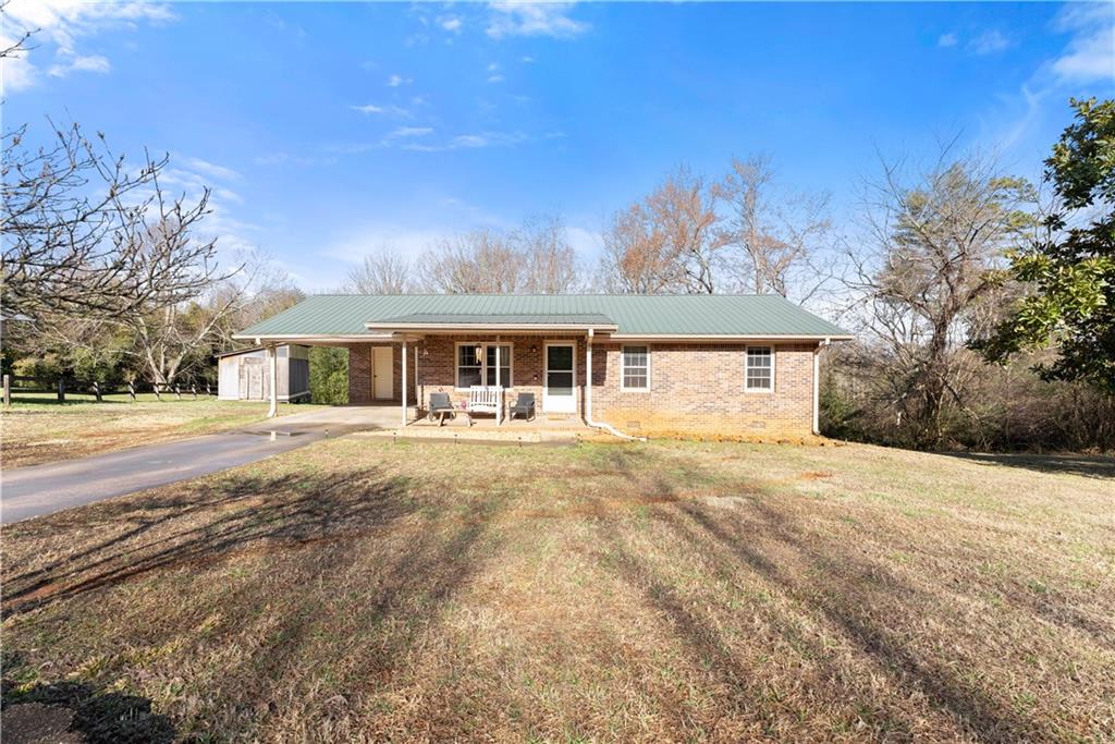 431 Clover Leaf Road