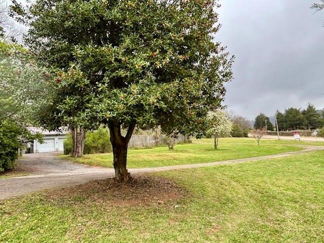 111 Skitts Mountain Road