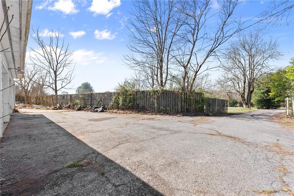 111 Skitts Mountain Road