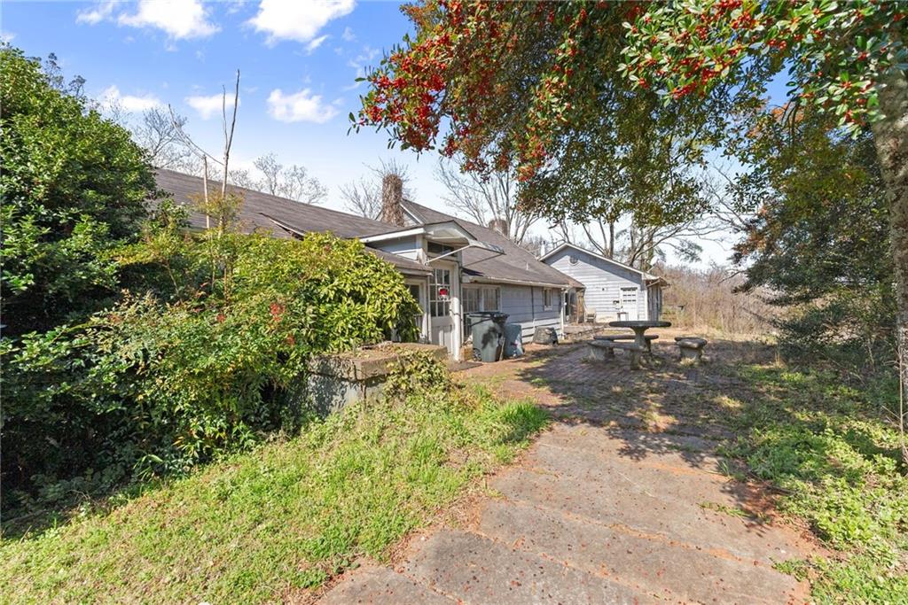 111 Skitts Mountain Road