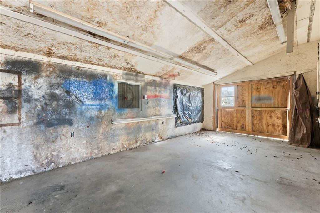 111 Skitts Mountain Road