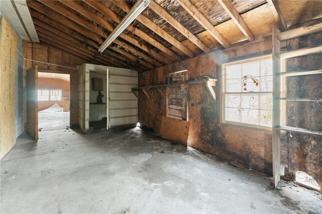 111 Skitts Mountain Road