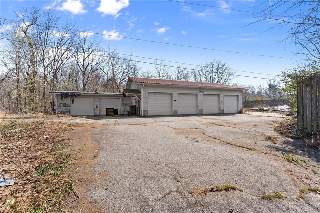 111 Skitts Mountain Road