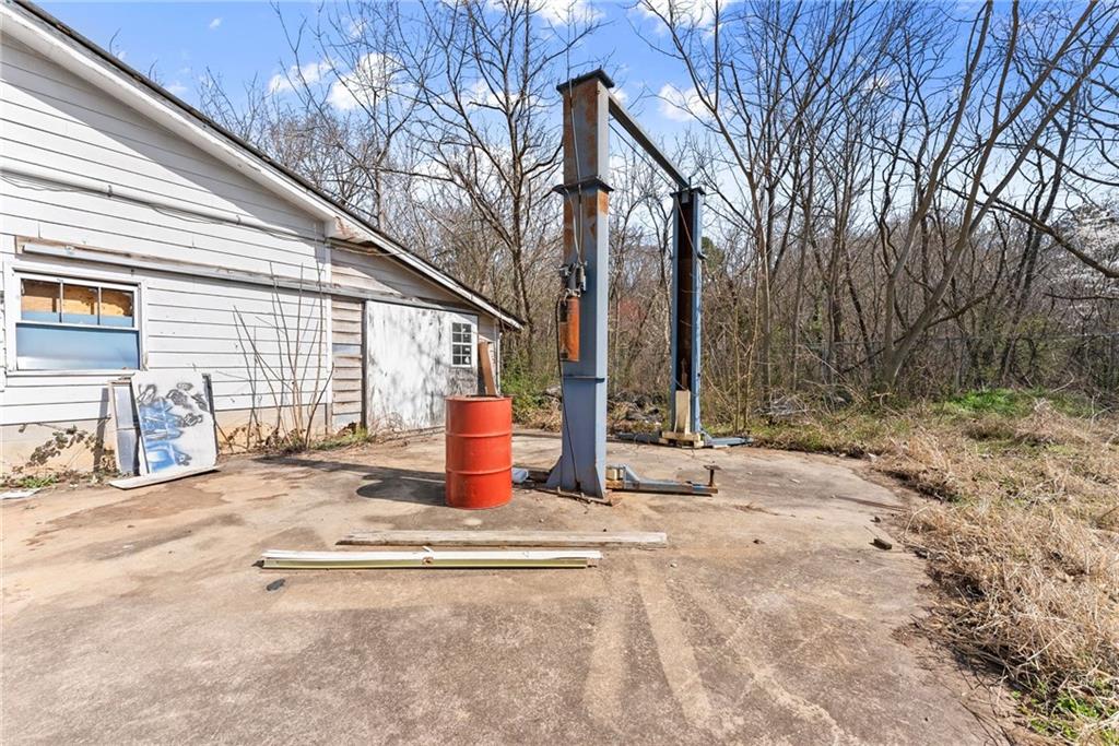 111 Skitts Mountain Road