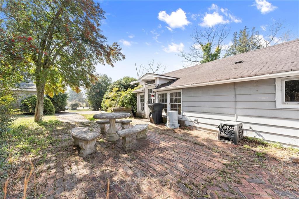 111 Skitts Mountain Road