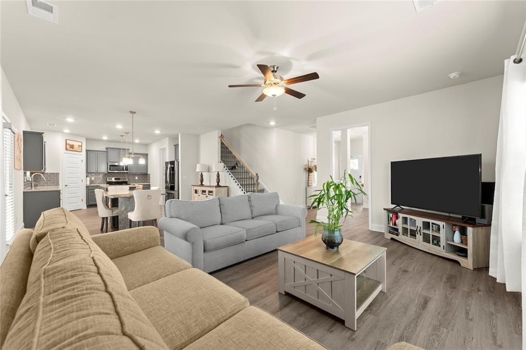 245 Magnolia Villas Dr.