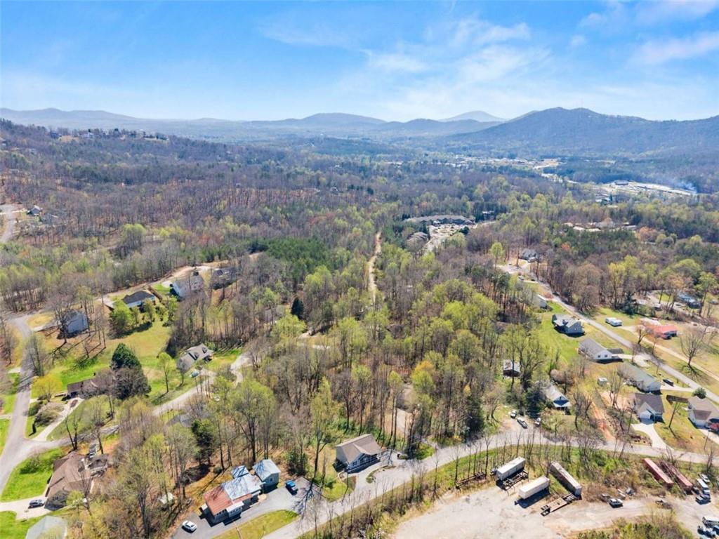 426 Old Clarksville Highway