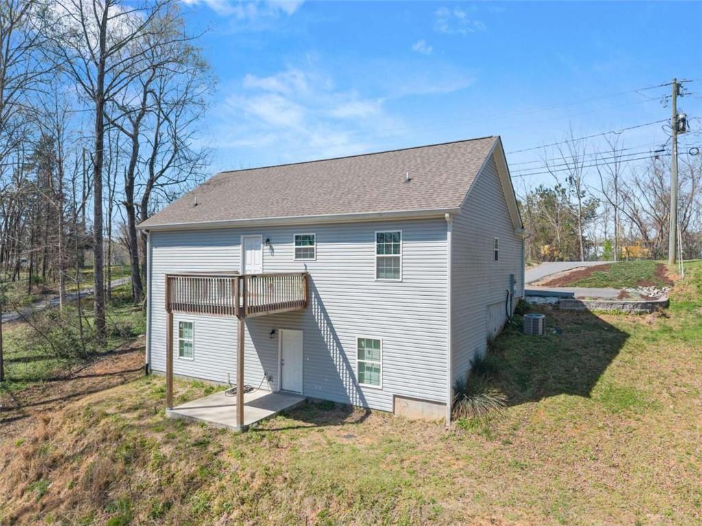 426 Old Clarksville Highway
