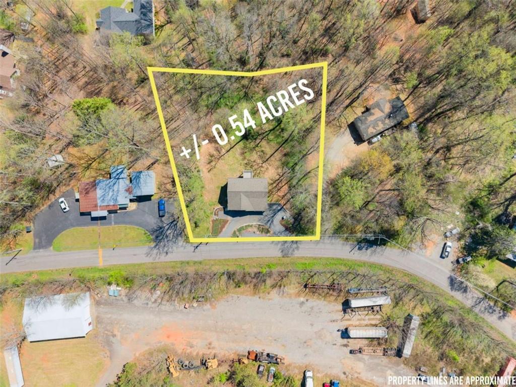 426 Old Clarksville Highway