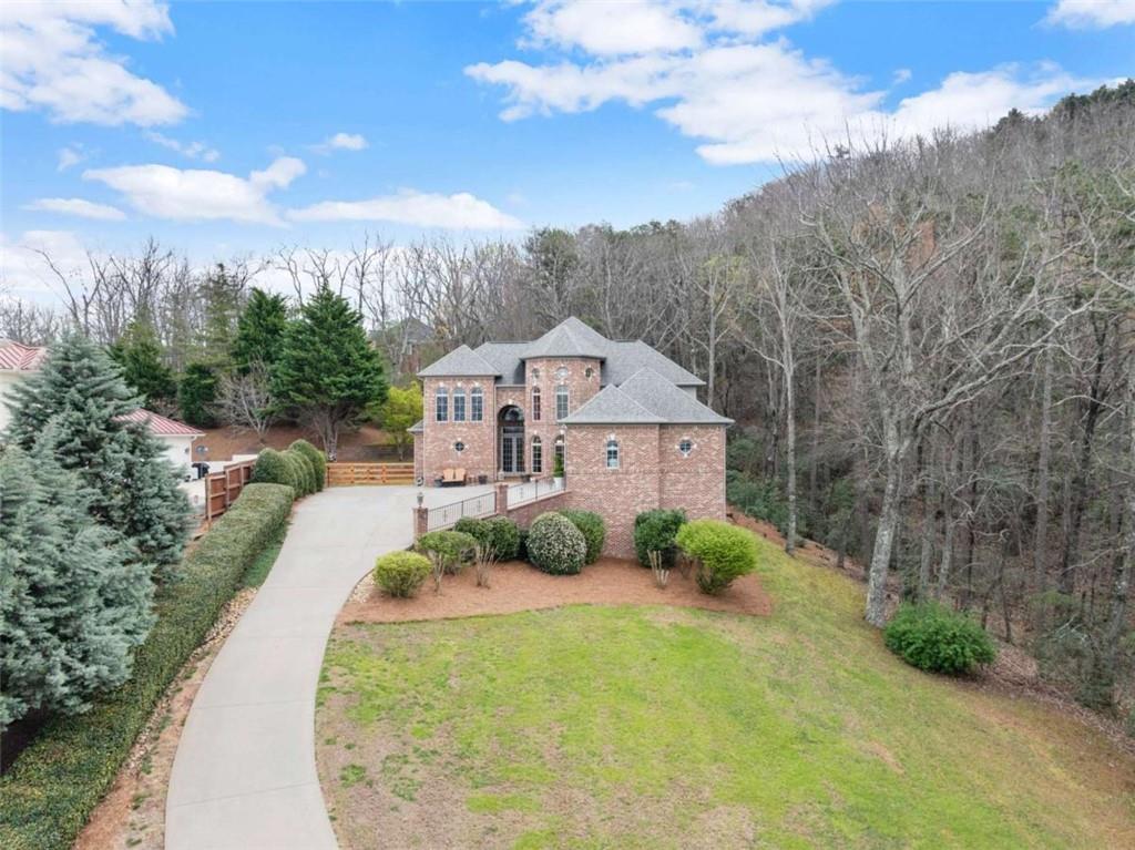 777 Oak Pointe Drive