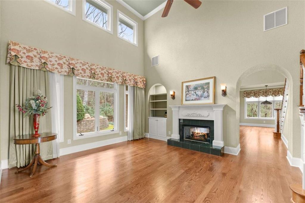 777 Oak Pointe Drive