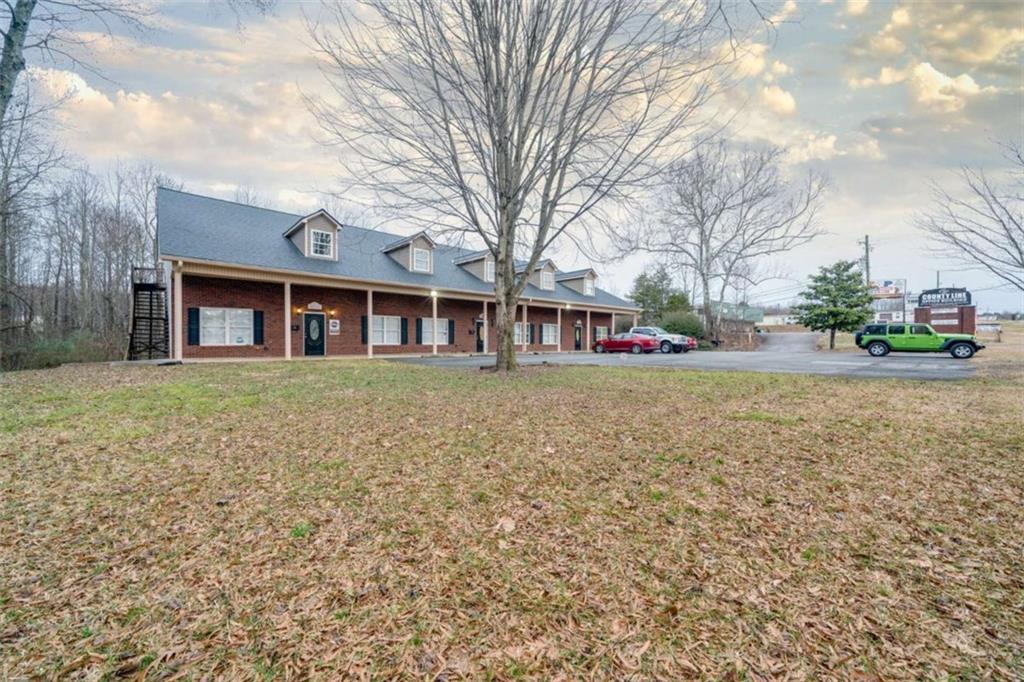 6911 Cleveland Highway Unit 201D