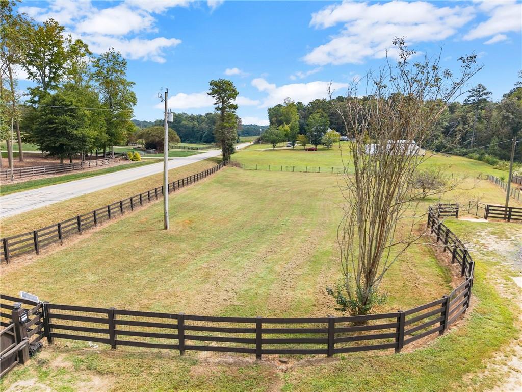 6147 Dahlonega Highway