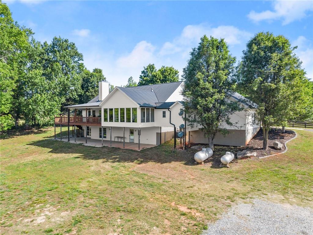 6147 Dahlonega Highway
