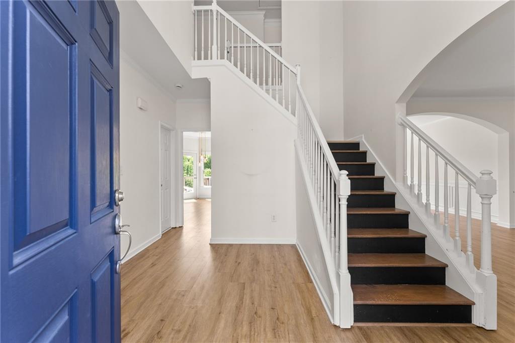 8455 Woodland View Drive