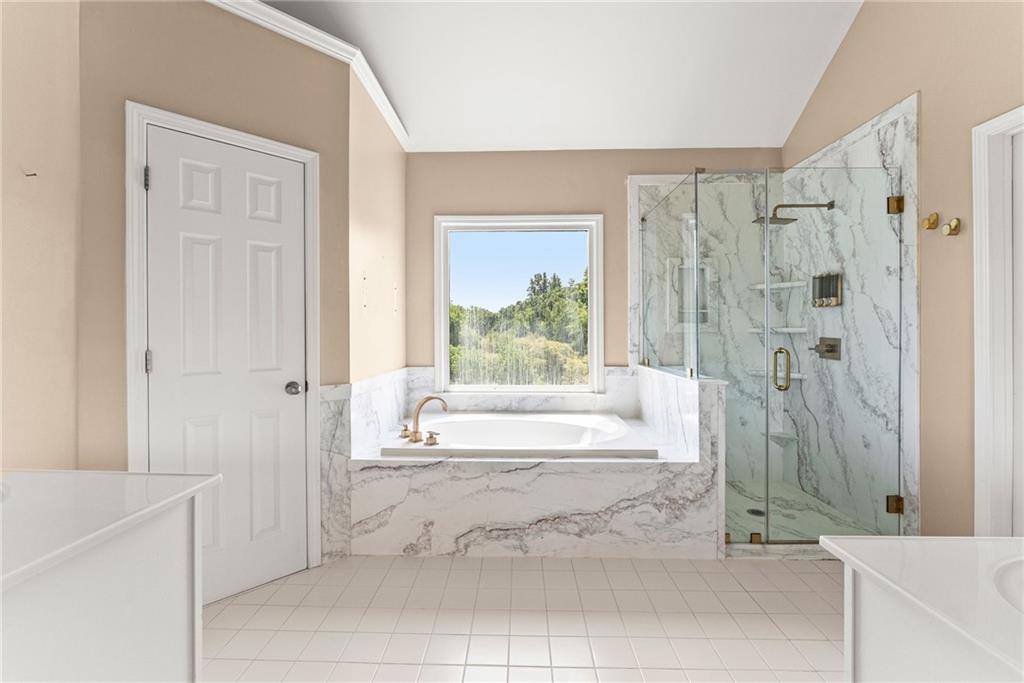 8455 Woodland View Drive
