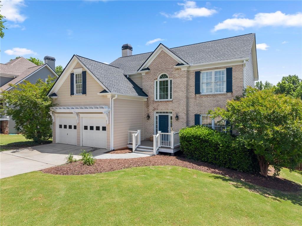 8455 Woodland View Drive