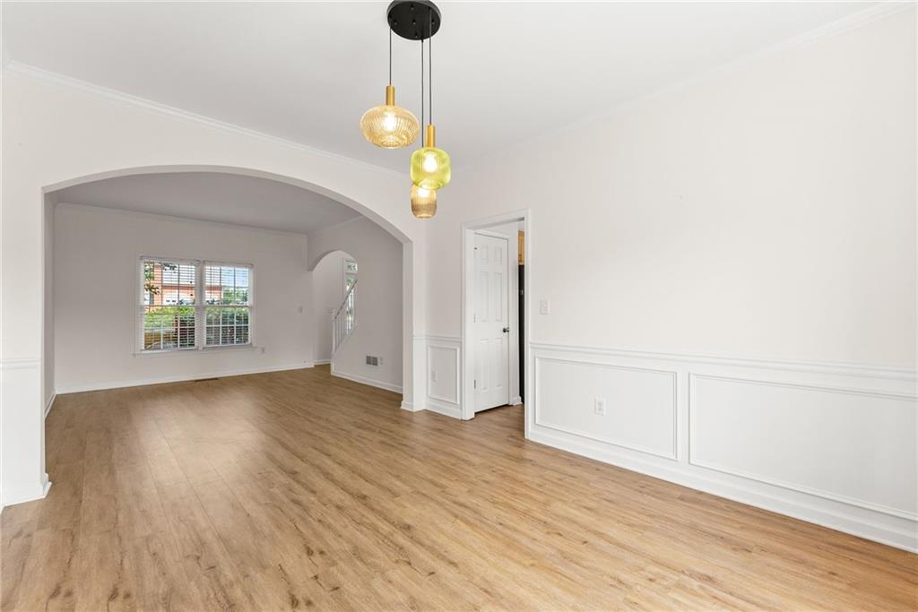 8455 Woodland View Drive